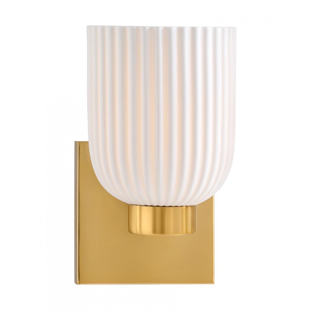 Isla Blanca 1-Light Wall Sconce in Warm Brass by Breegan Jane